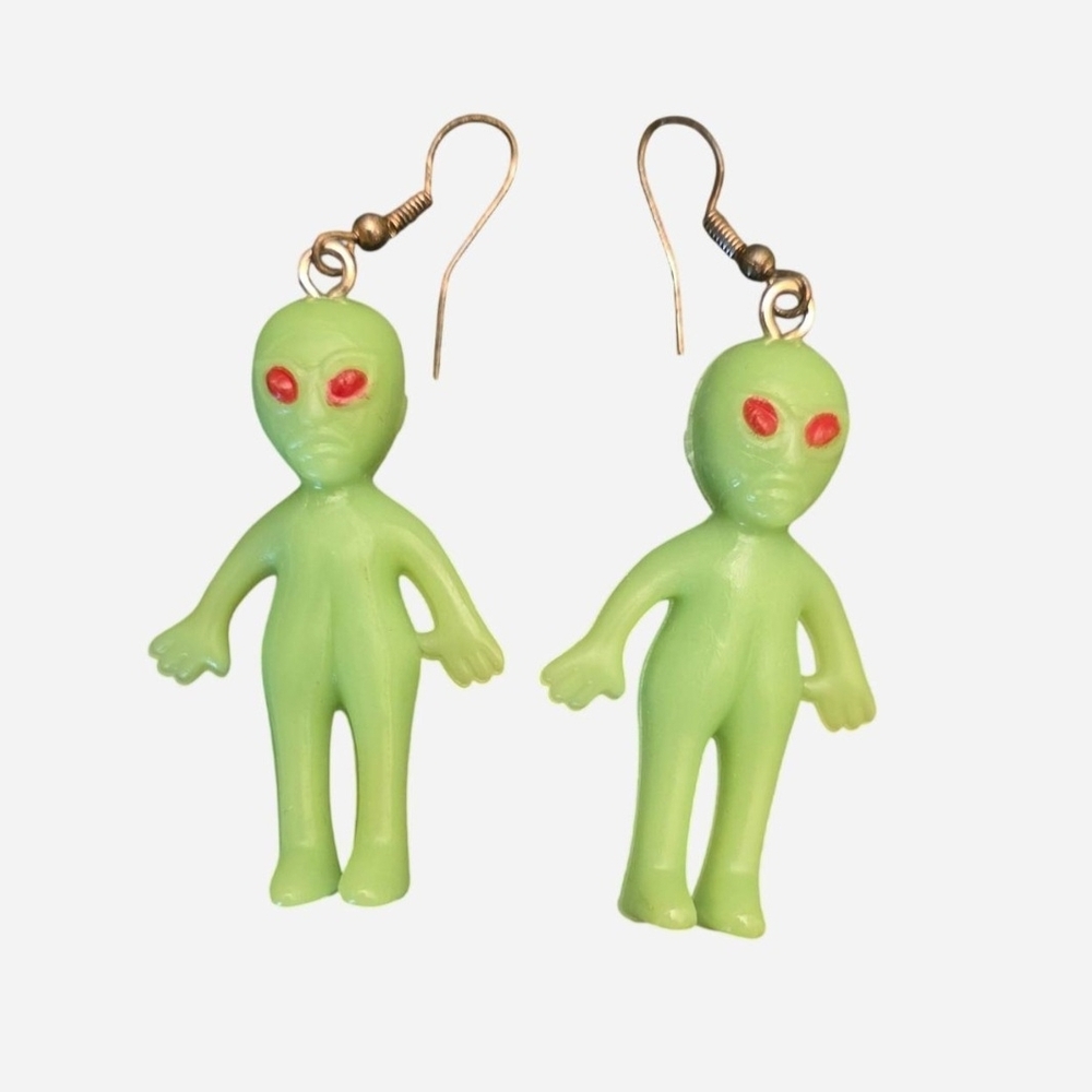 Green Alien w/Red Eyes Earrings, Fun, Weird, Toy, Futuristic, Space, UFO